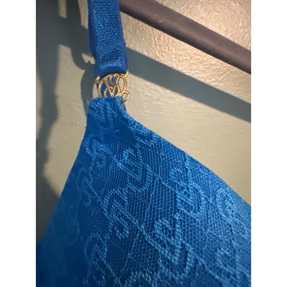 Victoria’s Secret Demi Bra 36C Blue Lace Sexy Push Up Underwire Lingerie Y2K - Picture 3 of 7